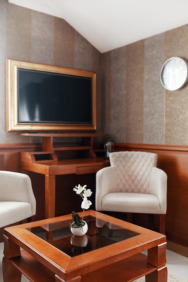 Lux Apartmani Beograd Exterior photo